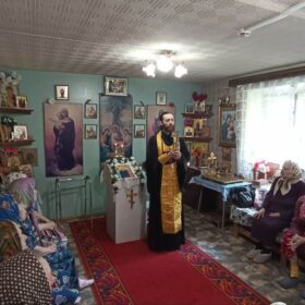 Духовное окормление ветеранов: посещение нашим настоятелем дома-интерната