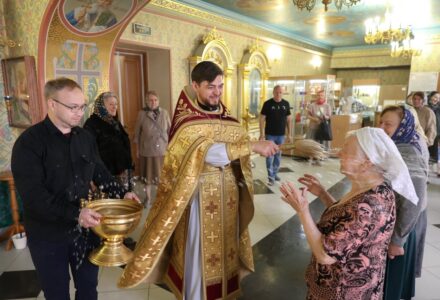 Если кто тебя обидит, не держи на него гнева…